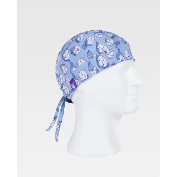 Bandana de tecido elástico e estampada.