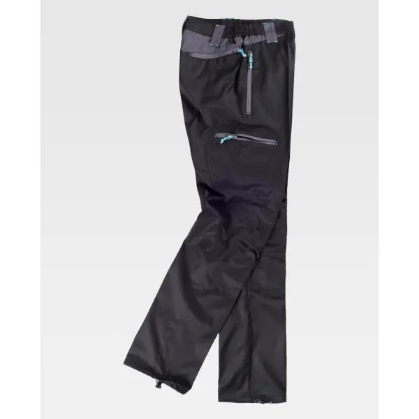 Calça combinada em mistura de viscosa com reforços.