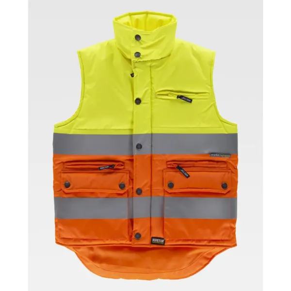 Colete combinado acolchoado em tecido Oxford de gola alta com fitas refletoras.