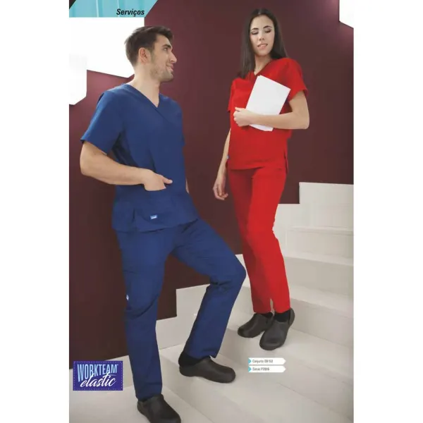 Conjunto unissexo de Túnica e Calça.